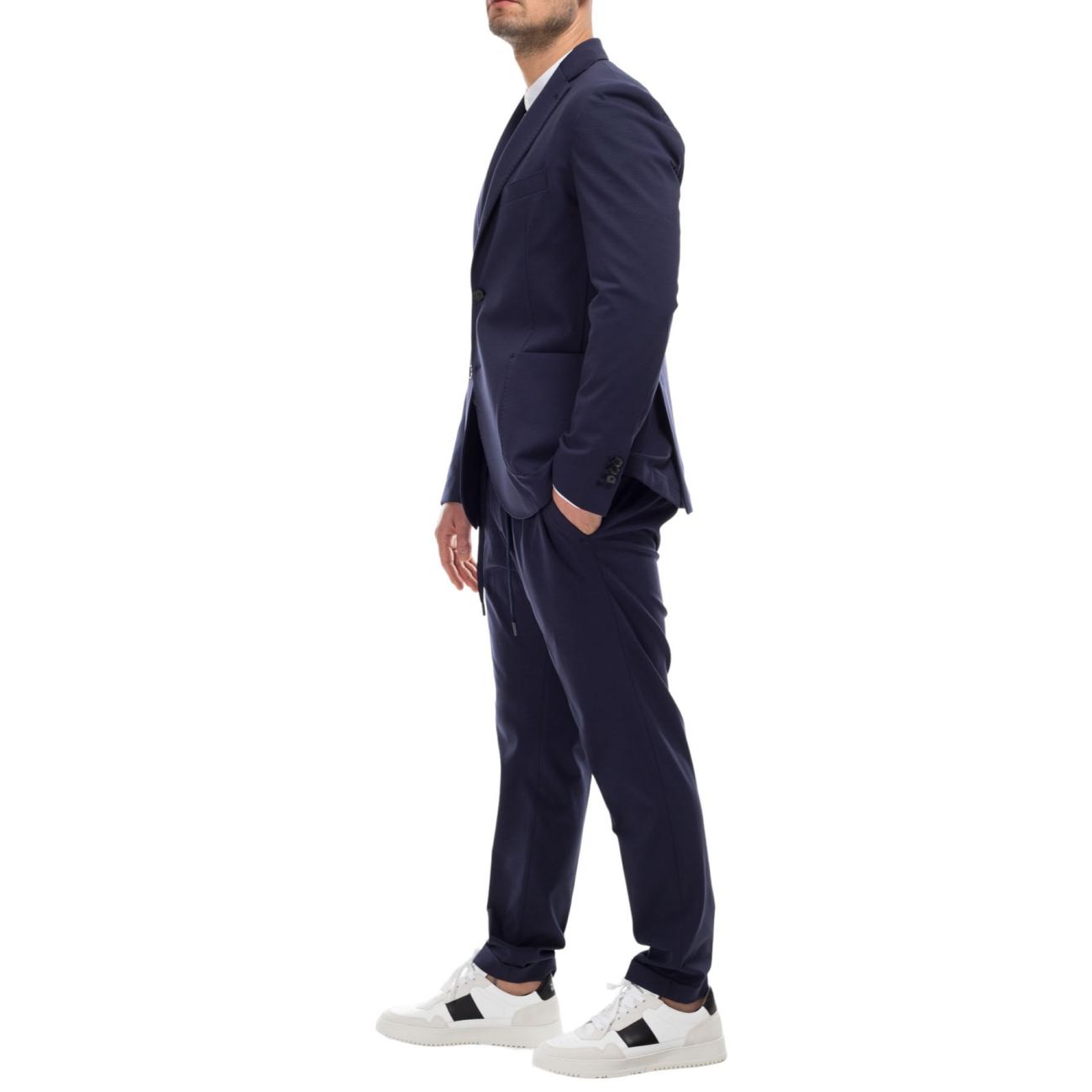 Outfit Blue two button jacket