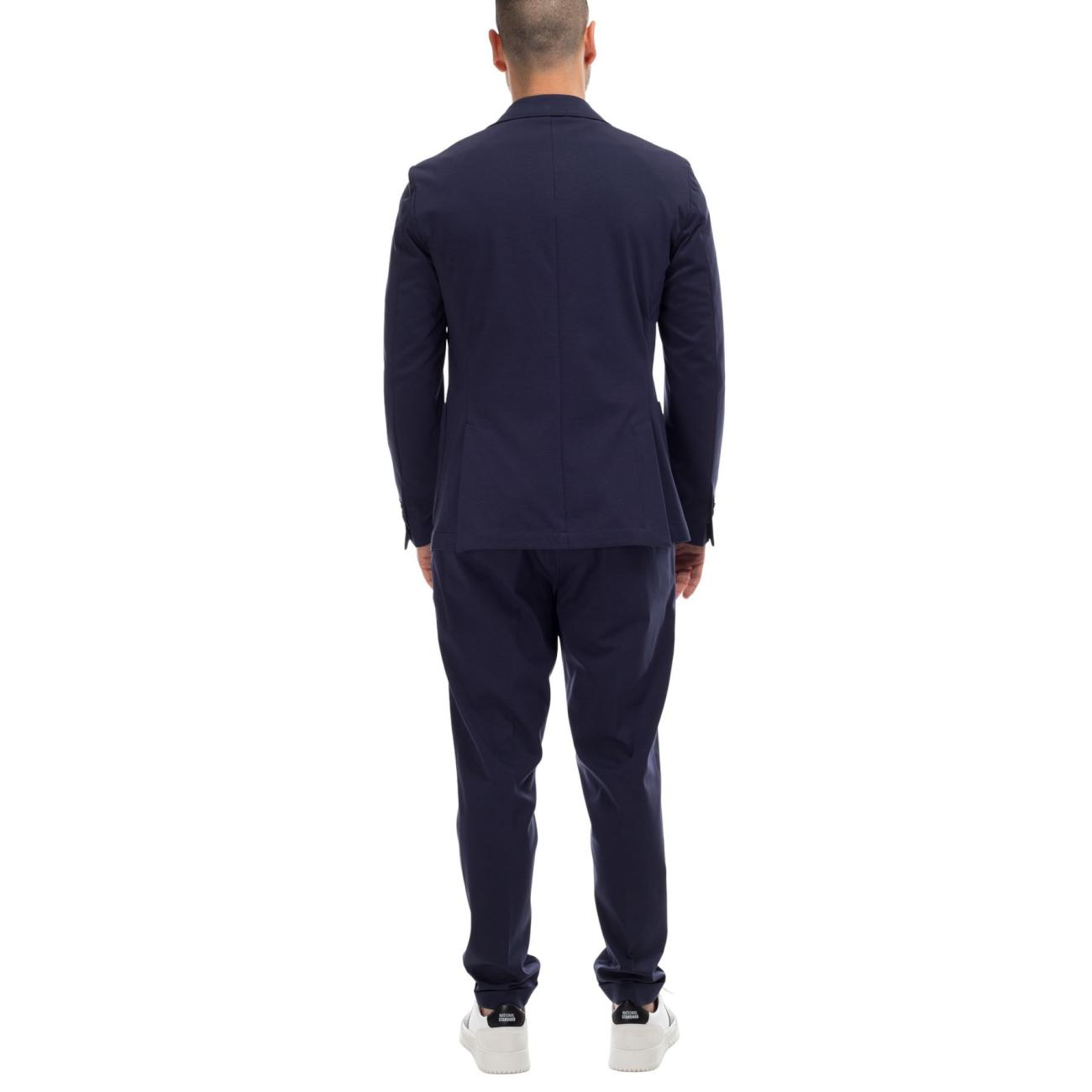 Outfit Blue two button jacket