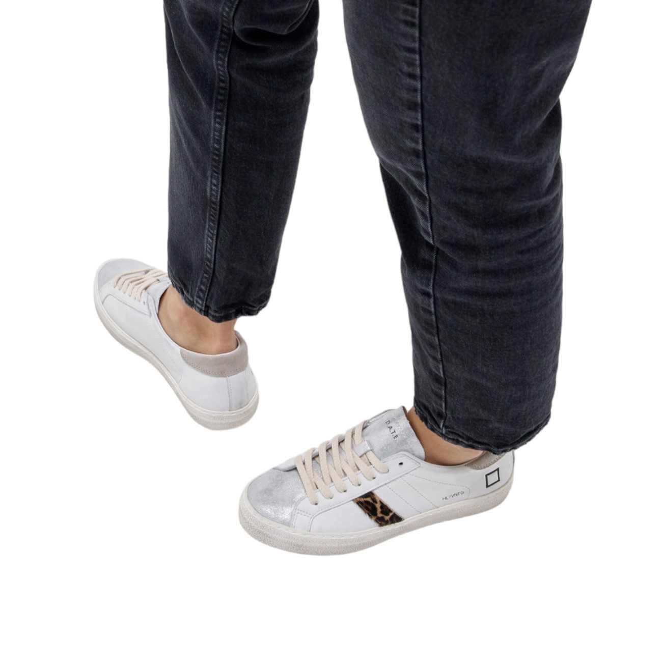 Date sneakers donna hill...