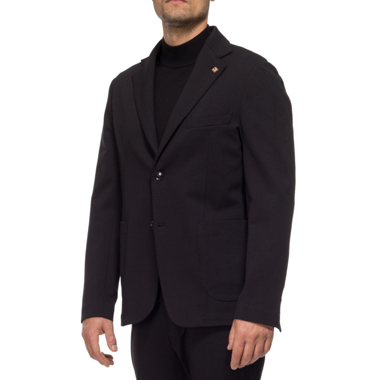 Outfit giacca nera 2 bottoni