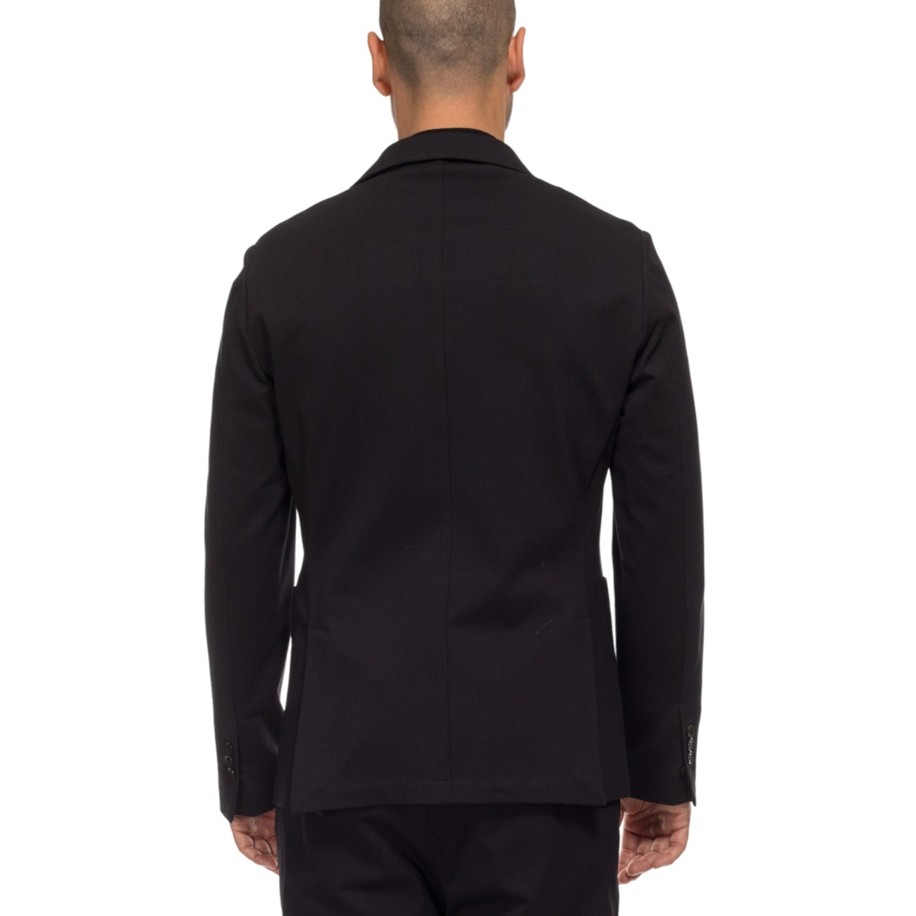 Outfit giacca nera 2 bottoni