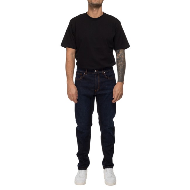 Outfit jeans classici slim