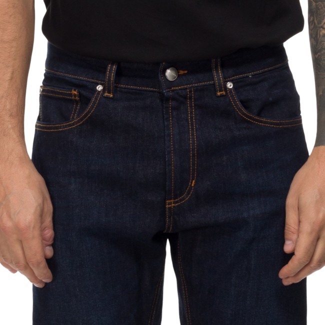 Outfit jeans classici slim
