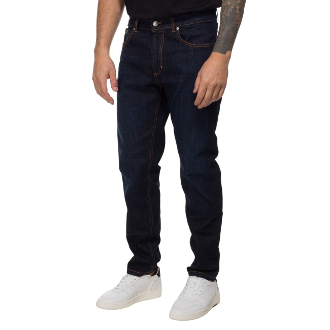 Outfit jeans classici slim