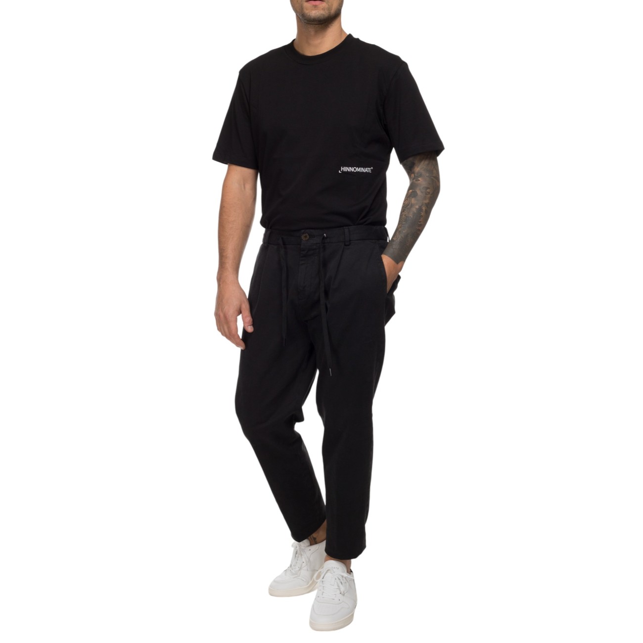 Black chino trousers outfit