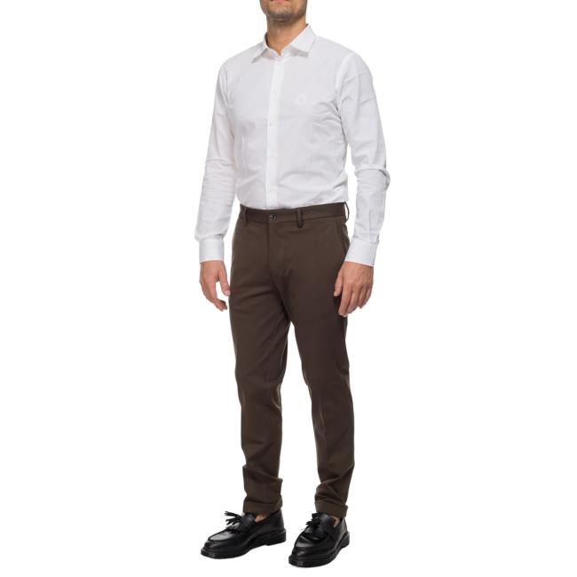 Outfit pantaloni verdi
