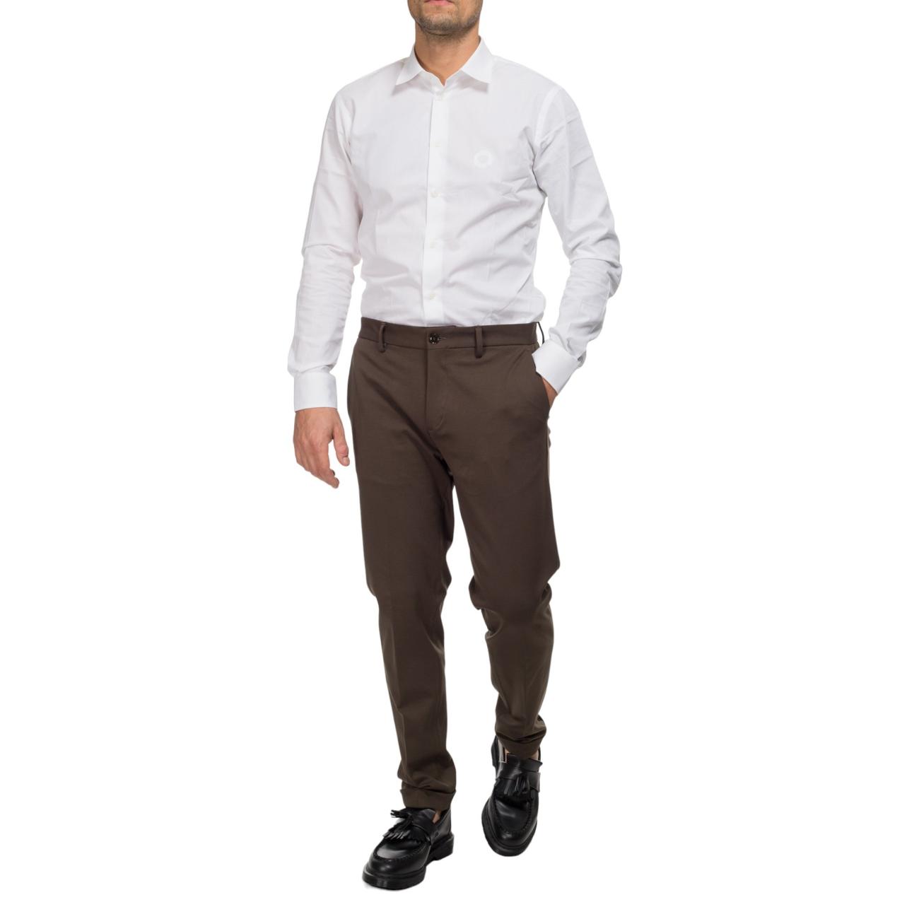 Outfit Green trousers