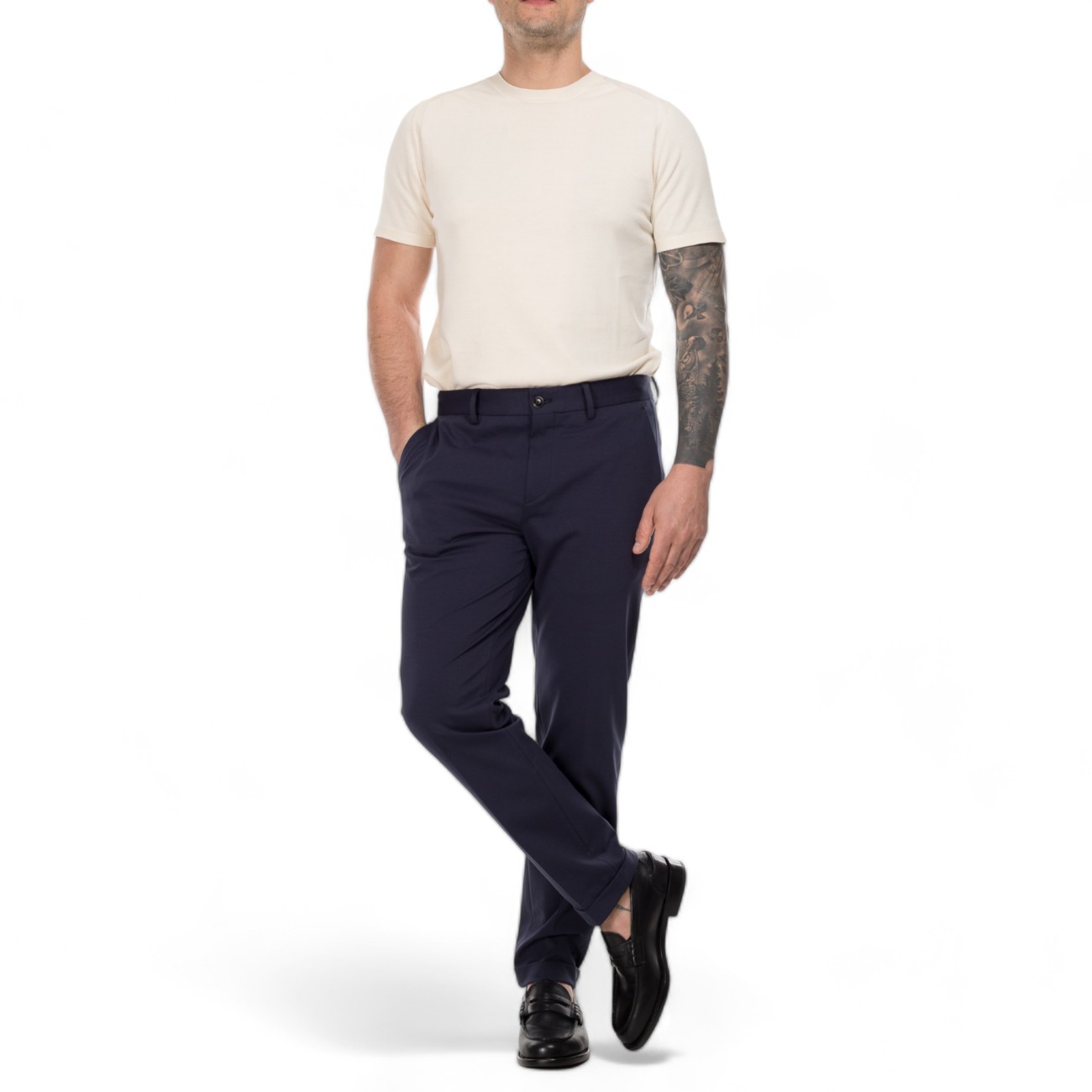 Outfit pantalone blu classico