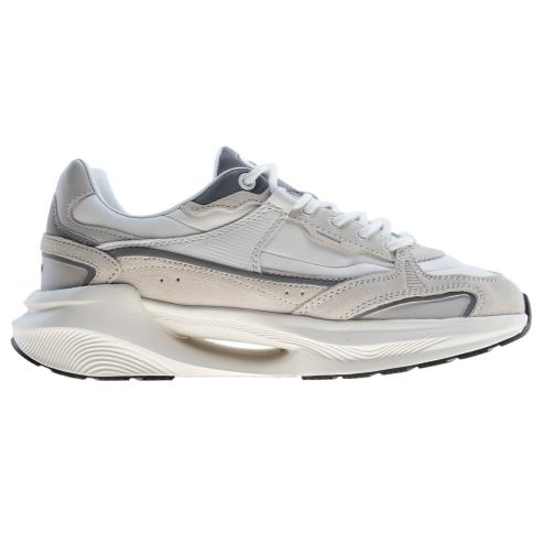 Date sneakers running Vela...