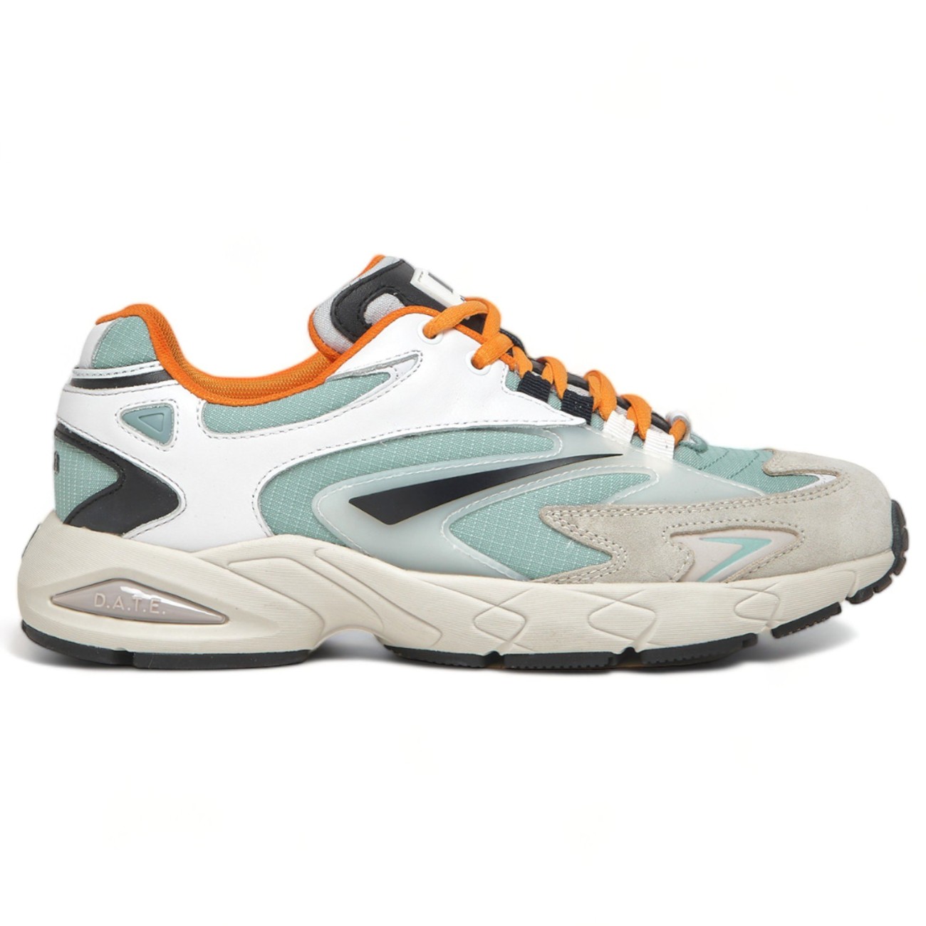 Date man sneakers running...