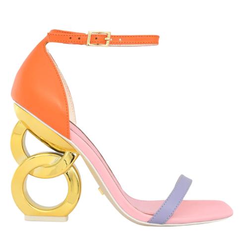 Kat Maconie sandali...