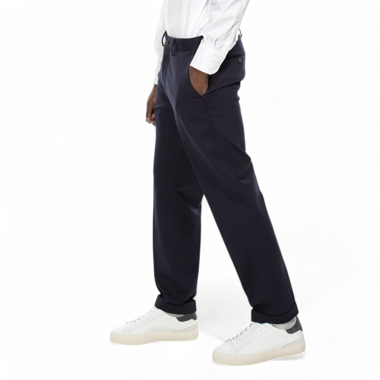 Outfit pantalone blu