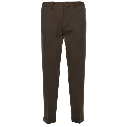 Outfit pantalone verde militare