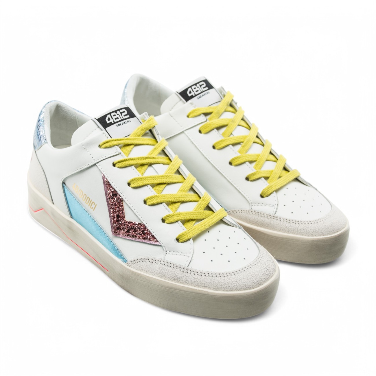 4B12 sneakers Kyle white blue