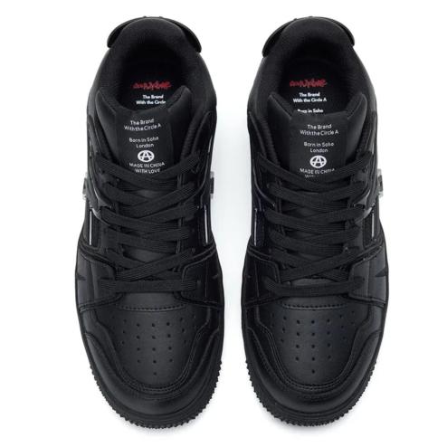 Acupuncture sneakers Lola total black