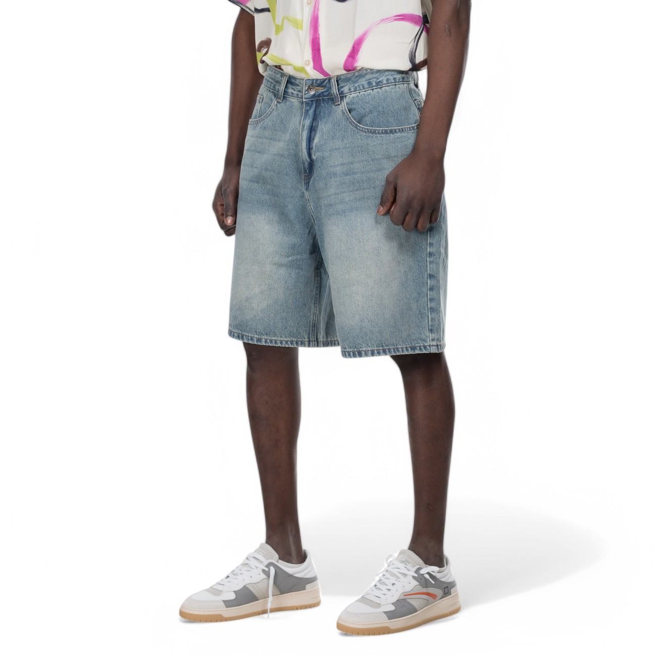 Acupuncture man bermuda short denim
