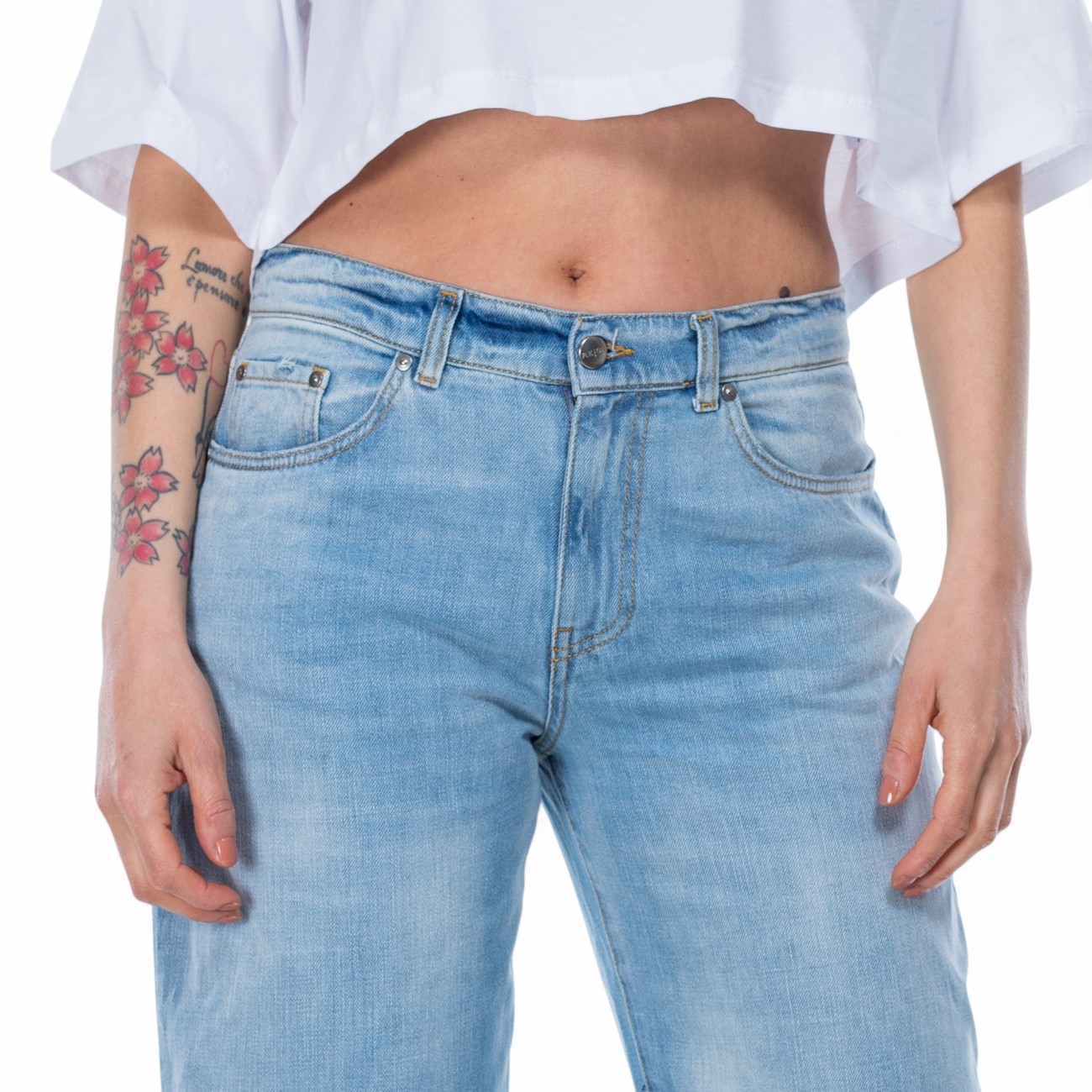 Reign jeans a palazzo con rotture