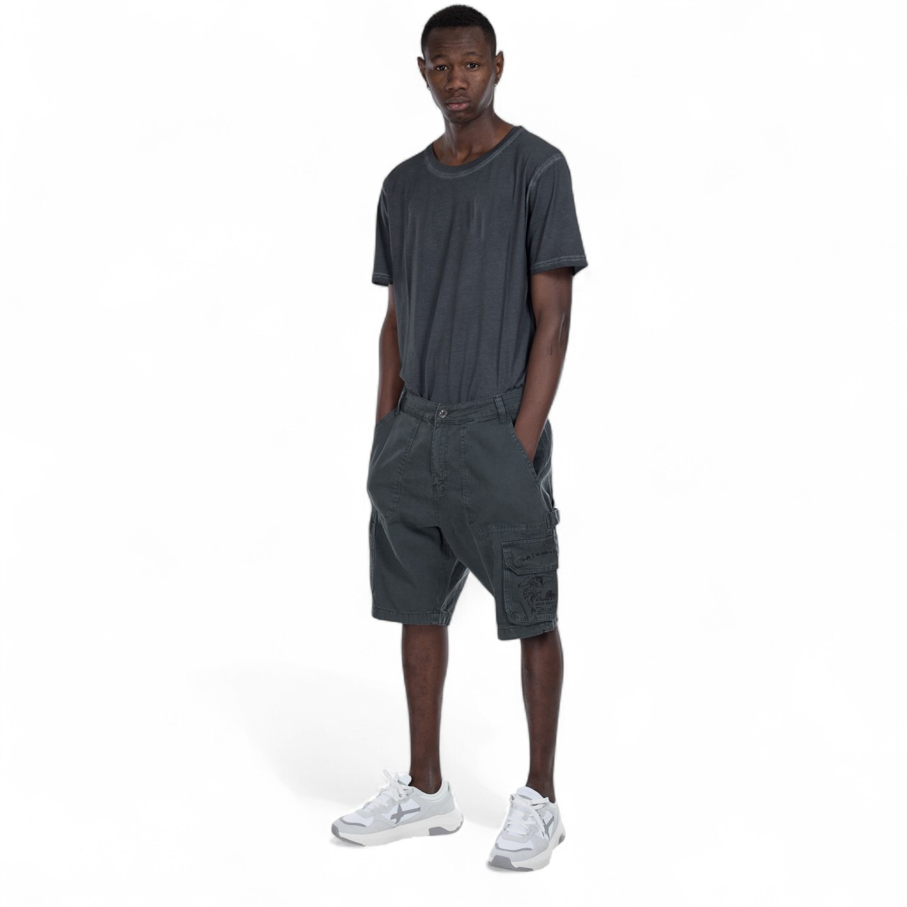 Alpha Industries short grigio con tasconi