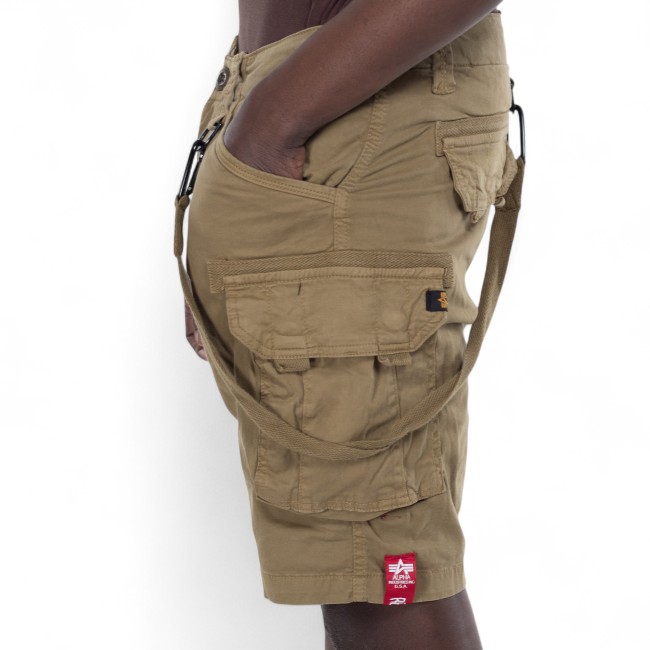 Alpha Industries short verde con tasconi