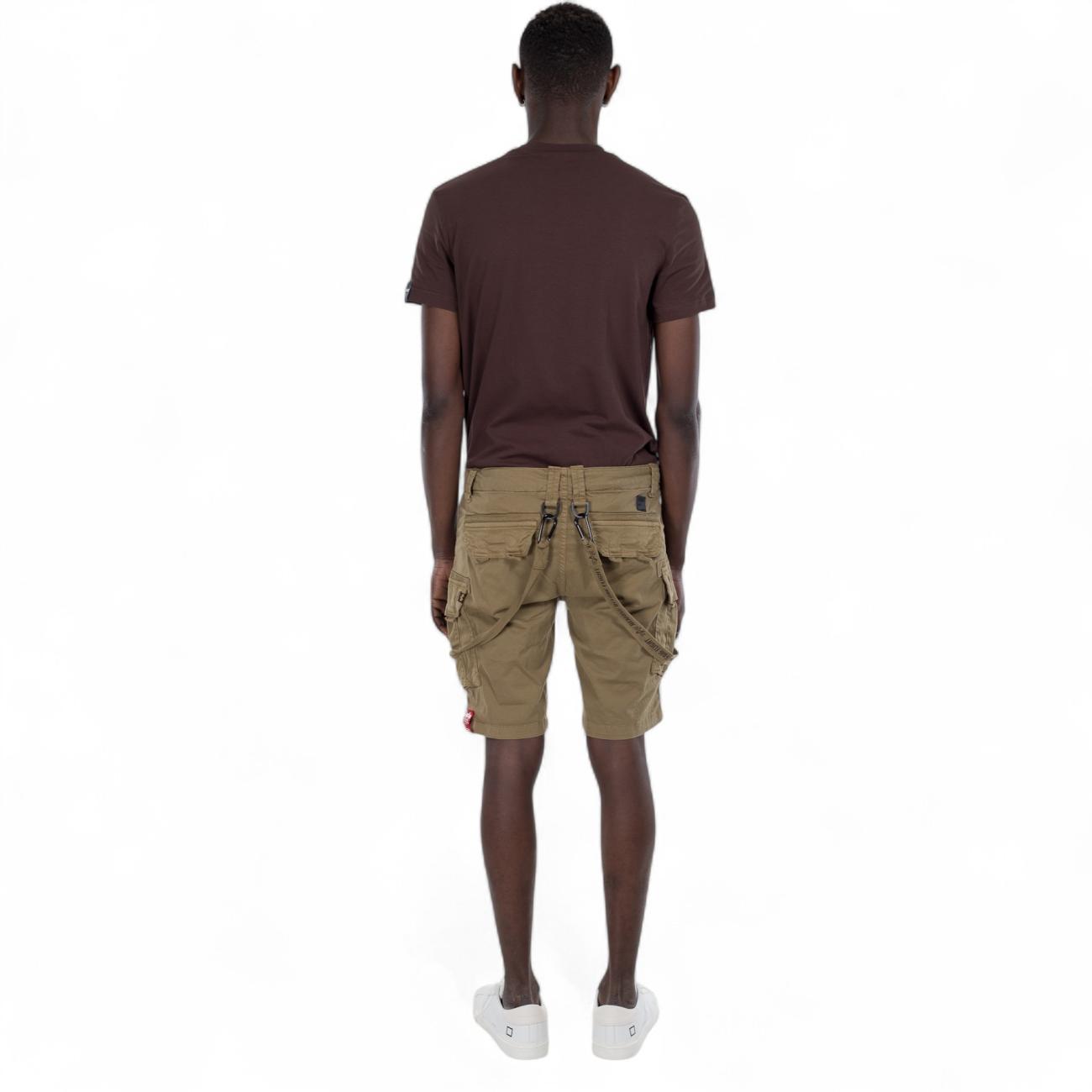 Alpha Industries short verde con tasconi