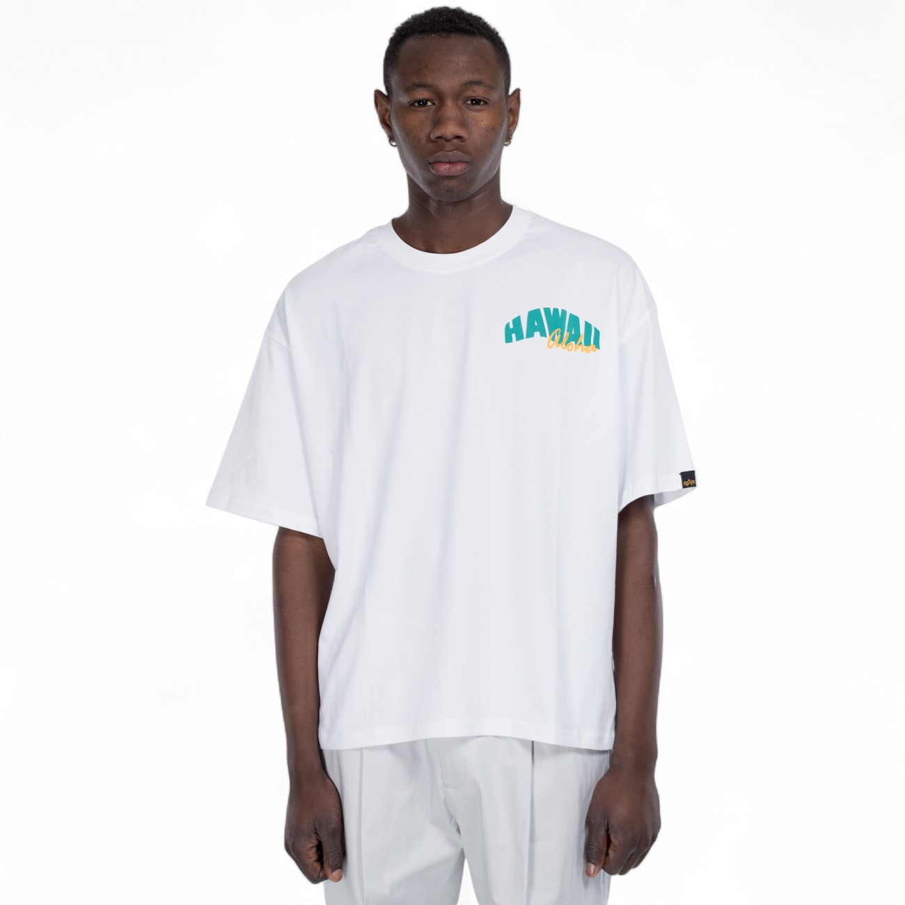 Alpha Industries t-shirt over hawaii