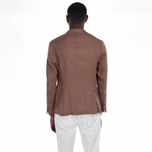 Outfit giacca marrone in lino