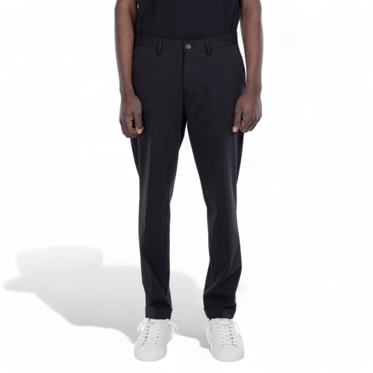Outfit black pants