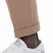 Outfit pantaloni beige con coulisse