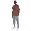 Outfit t-shirt uomo basica marrone