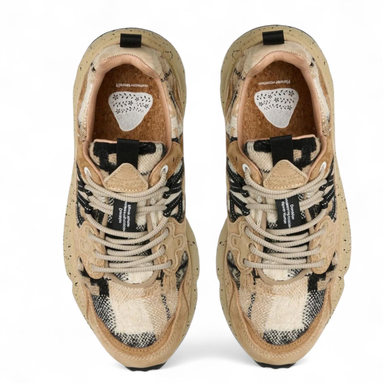 FLOWER MOUNTAIN Yamano suede beige lana check nero