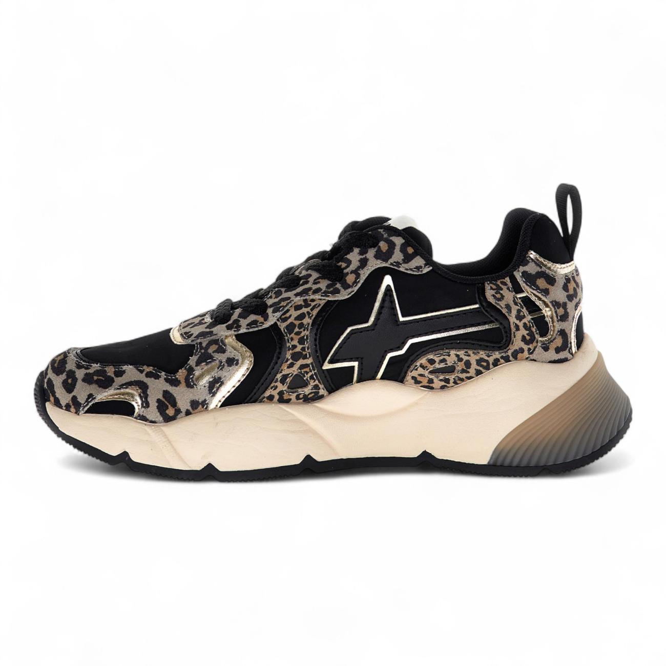 W6YZ Sarah Jungle Nylon