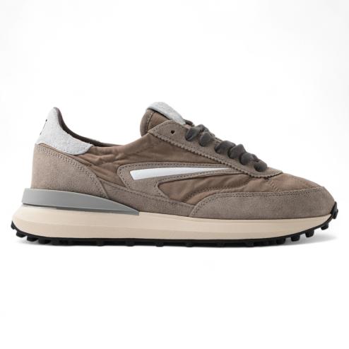 Date sneakers running Athleta Touch Taupe