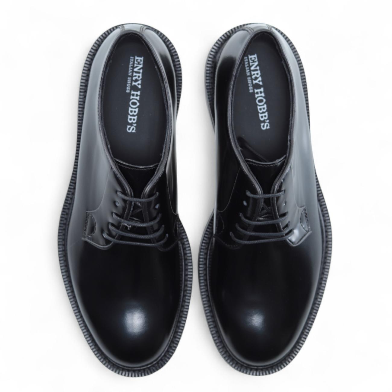 Enry Hobb's derby stringata...