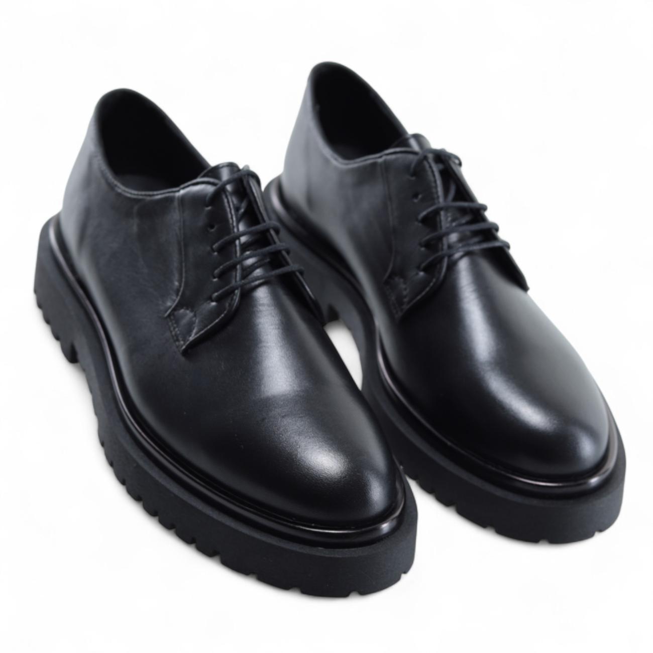 Enry Hobb's Parma lace-up derby