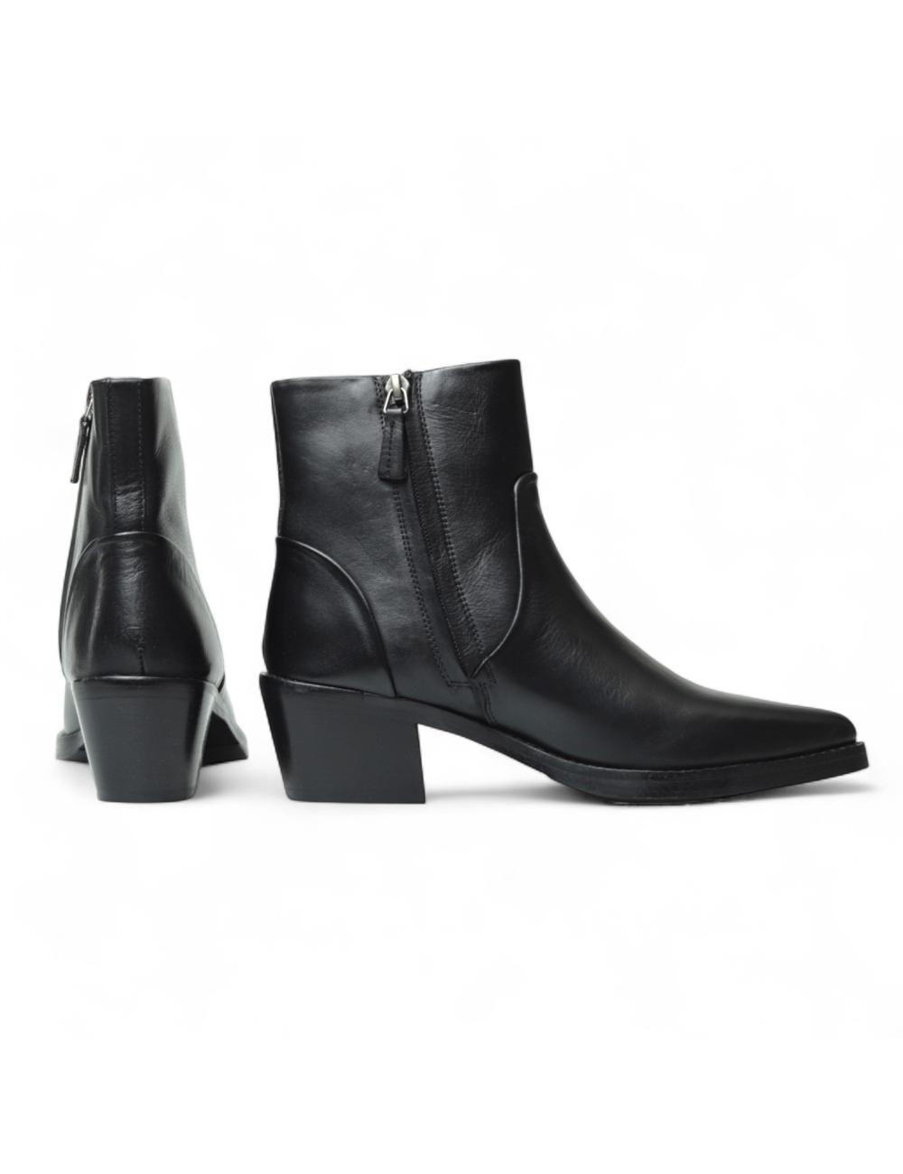 Zolfo Tronchetti Mascara in pelle nera