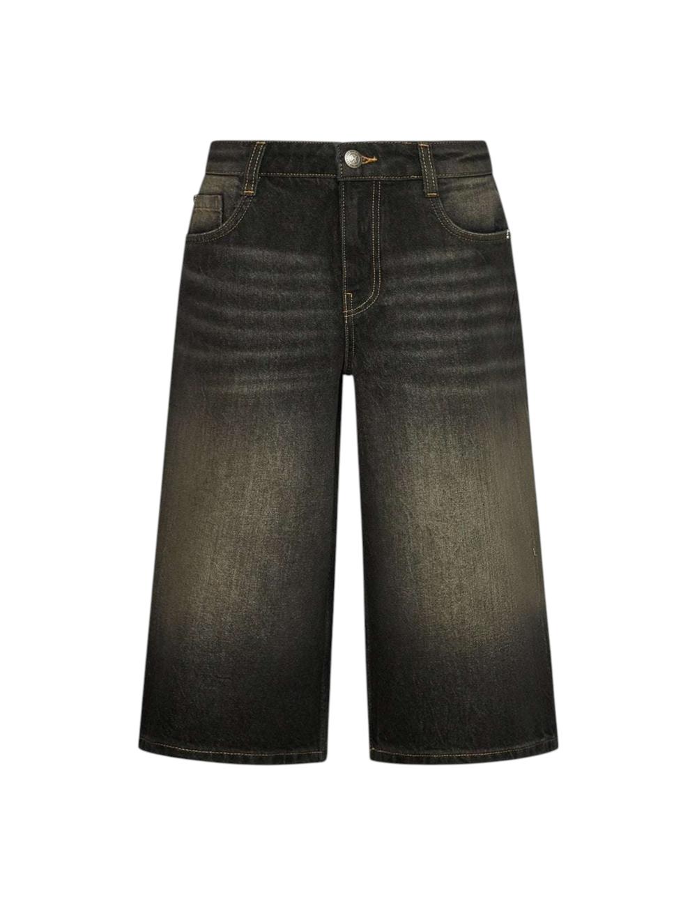 John Richmond bermuda  in...