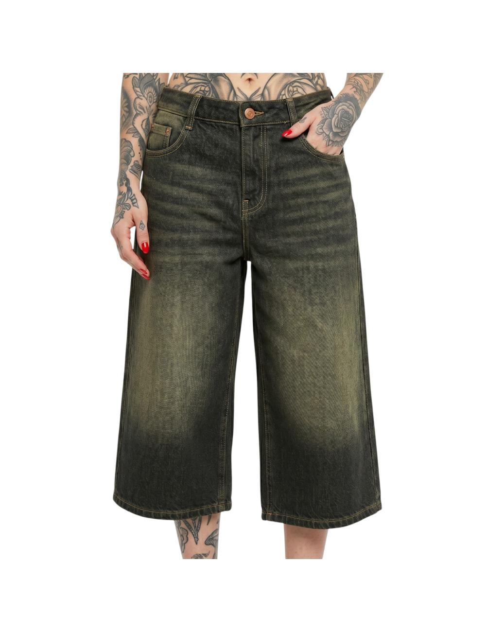 John Richmond bermuda donna...