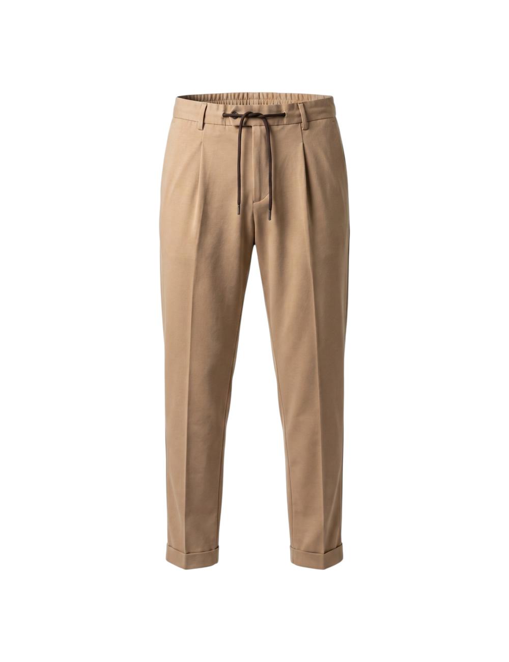 Outfit abito completo beige...