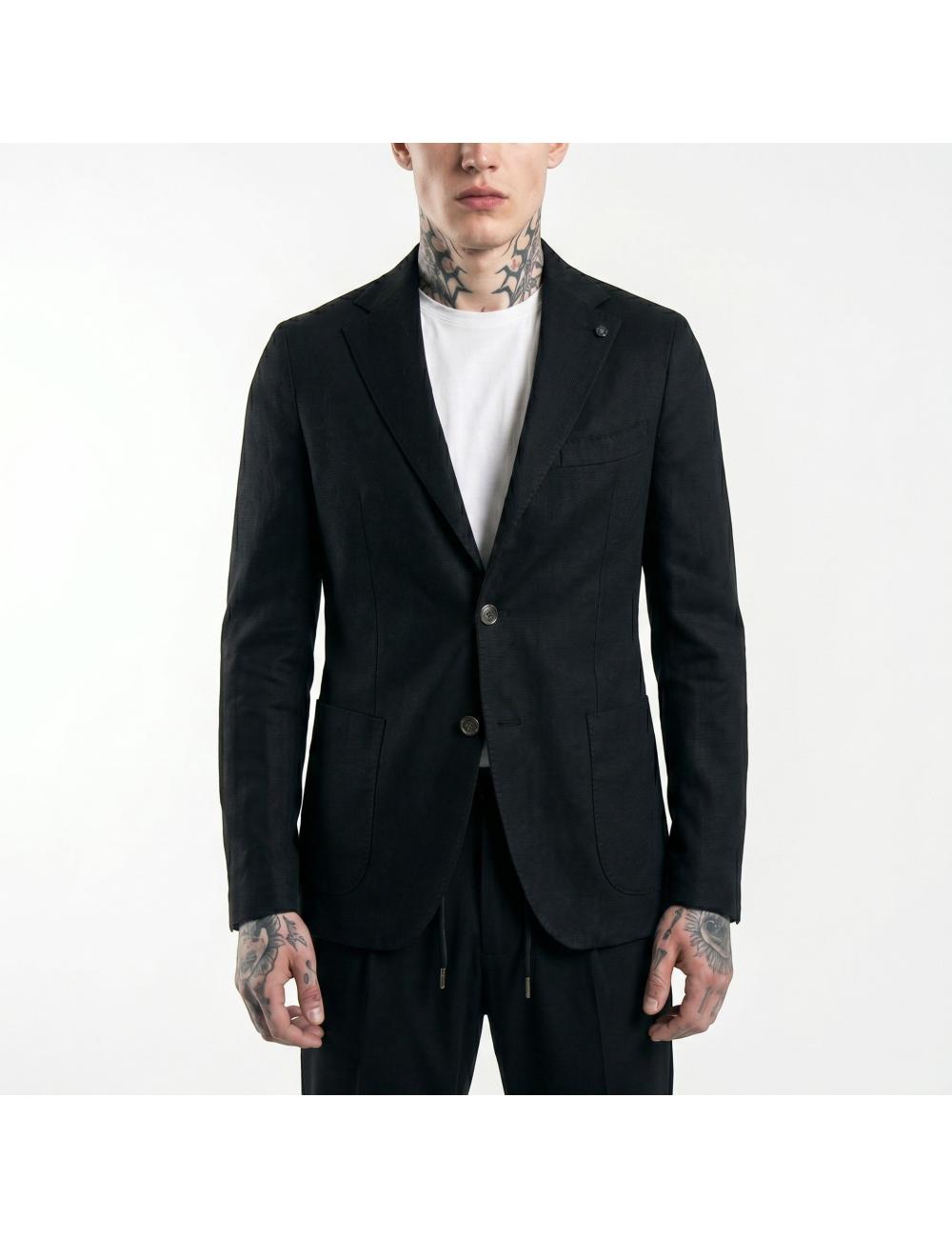 Outfit abito nero monopetto