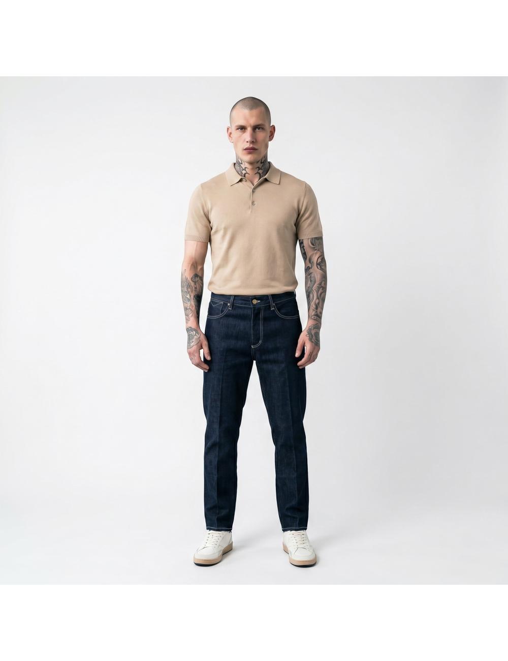 Outfit jeans scuro