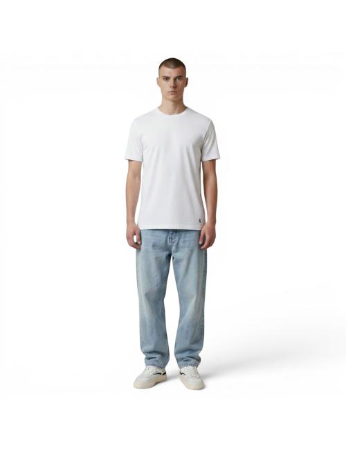 Outfit tshirt uomo basica...