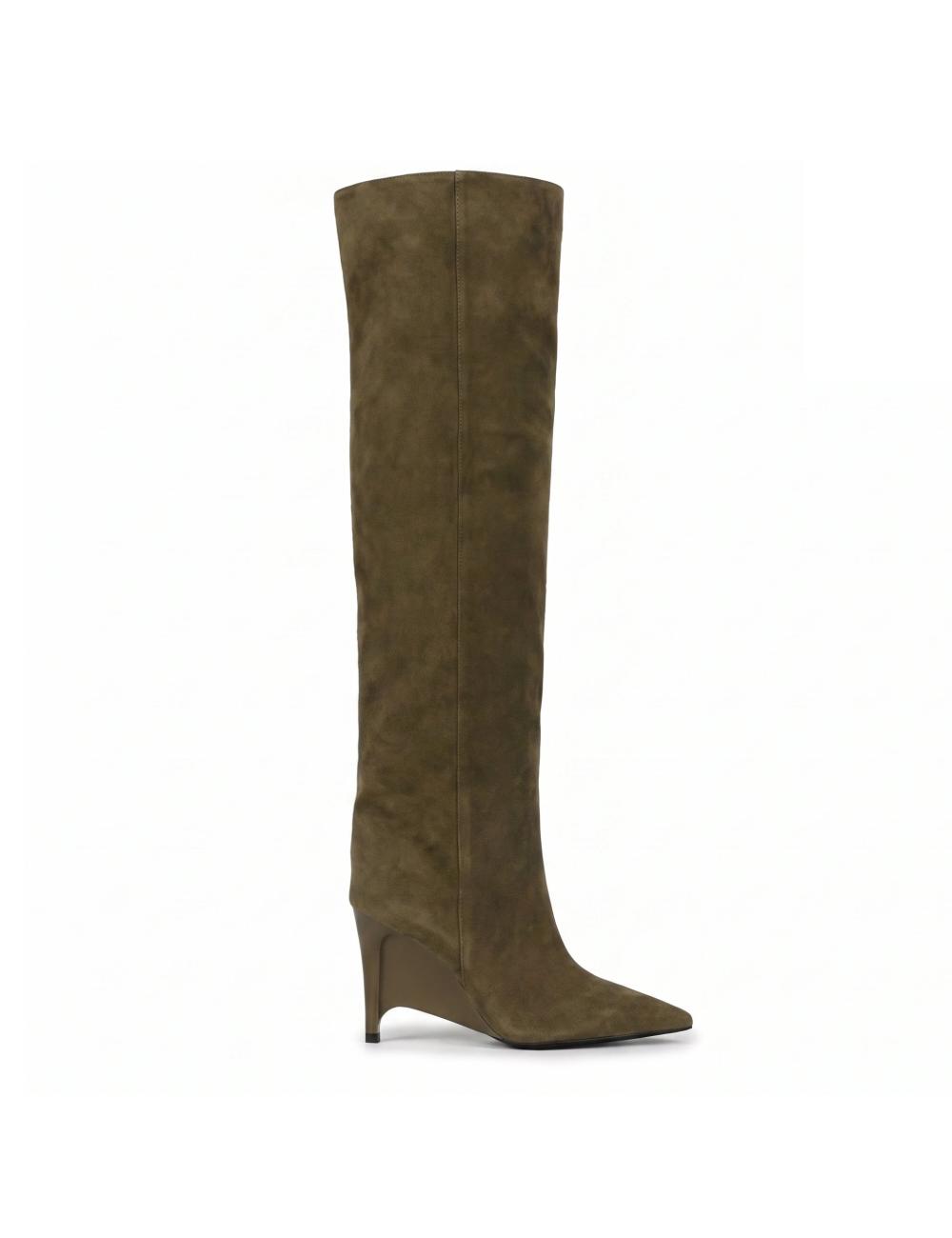 Jeffrey Campbell Brown...