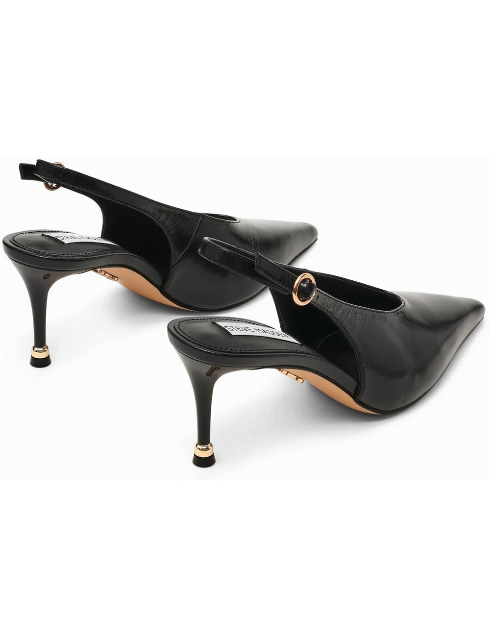 Steve Madden black pumps...