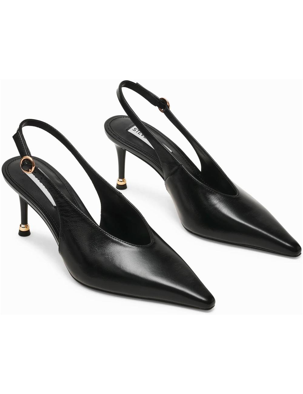 Steve Madden black pumps...