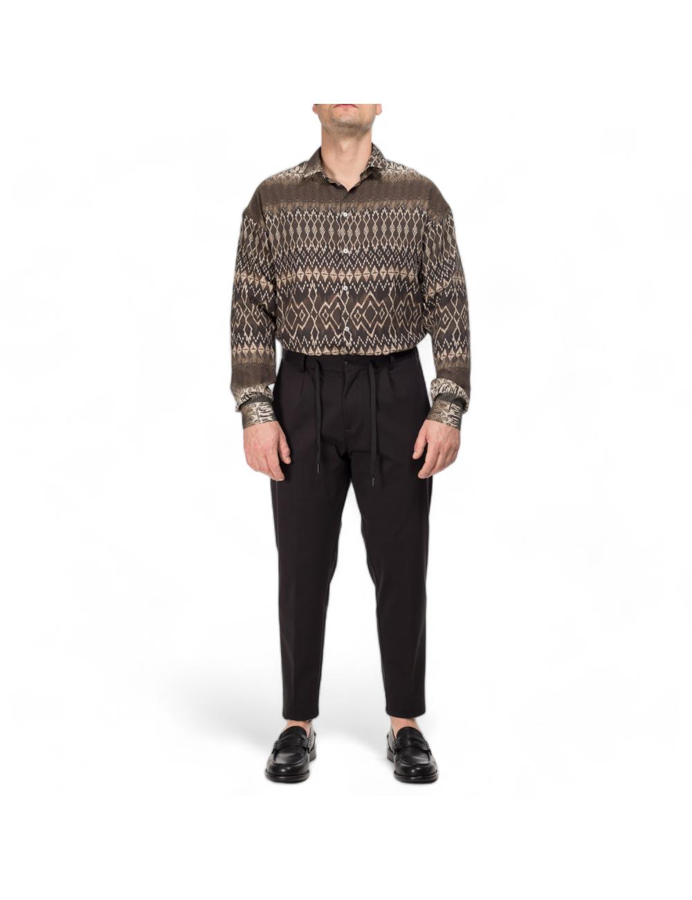 Black trousers outfit with...