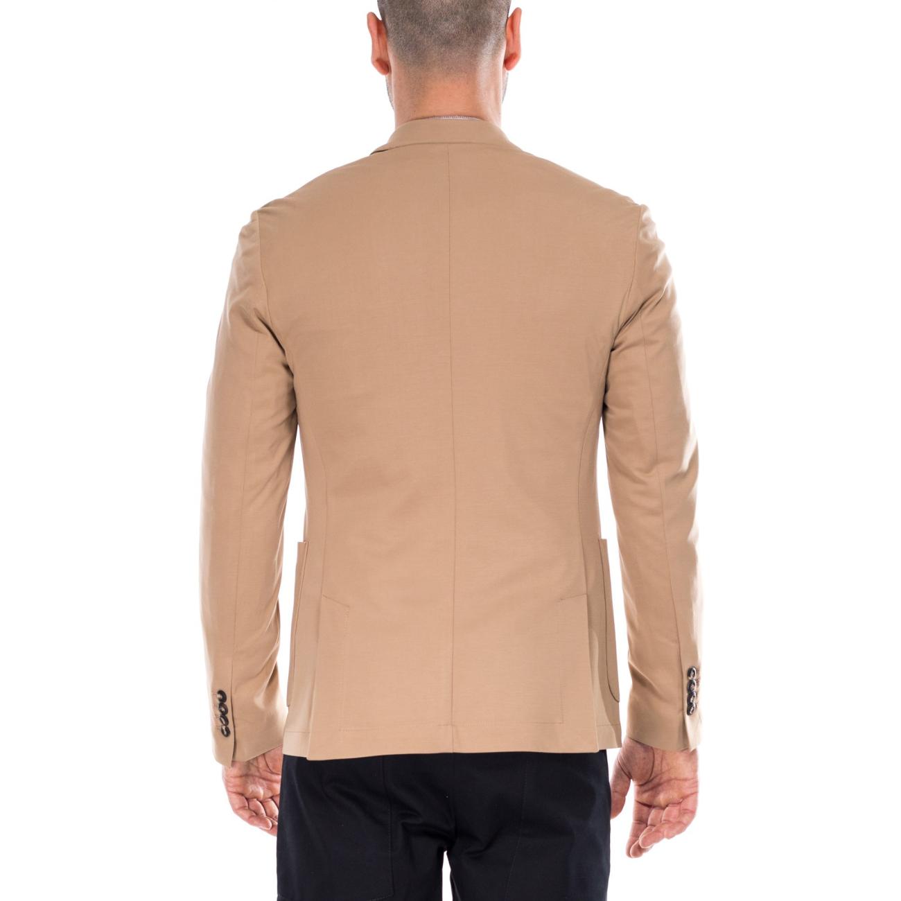 Outfit Beige unlined jacket